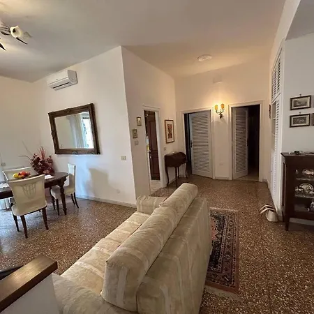 Imara House - San Lorenzo By Ghor Apartman