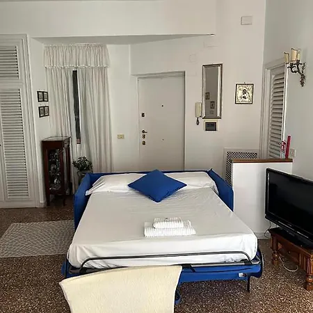 アパート Imara House - San Lorenzo By Ghor ローマ