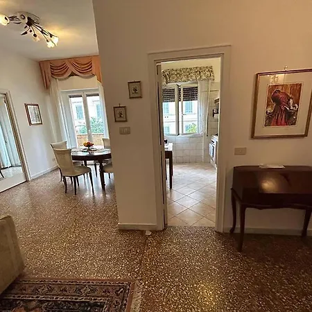 Imara House - San Lorenzo By Ghor アパート *