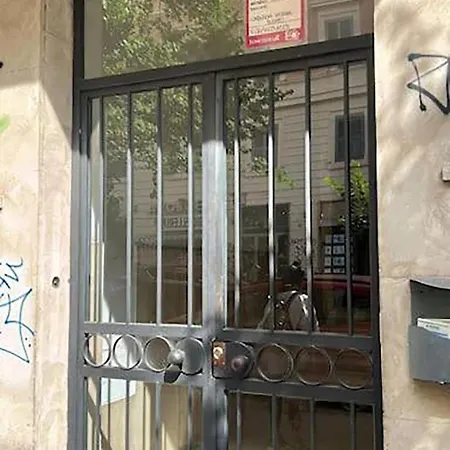 Imara House - San Lorenzo By Ghor アパート ローマ